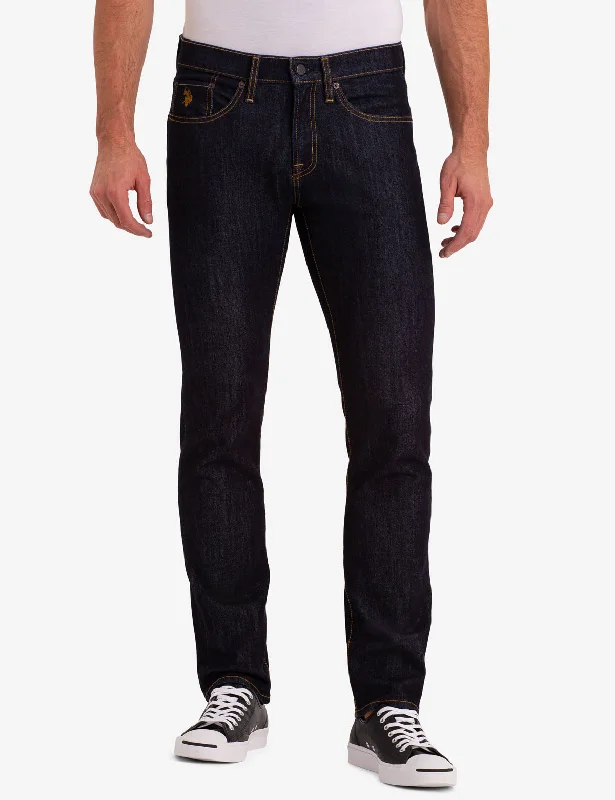 SLIM FIT JEANS