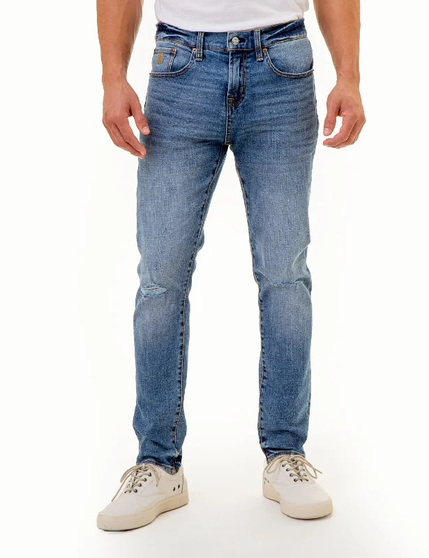 SLIM TAPERED JEANS