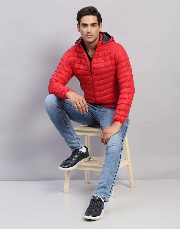 Men Red Solid Hooded Full Sleeve Jacket