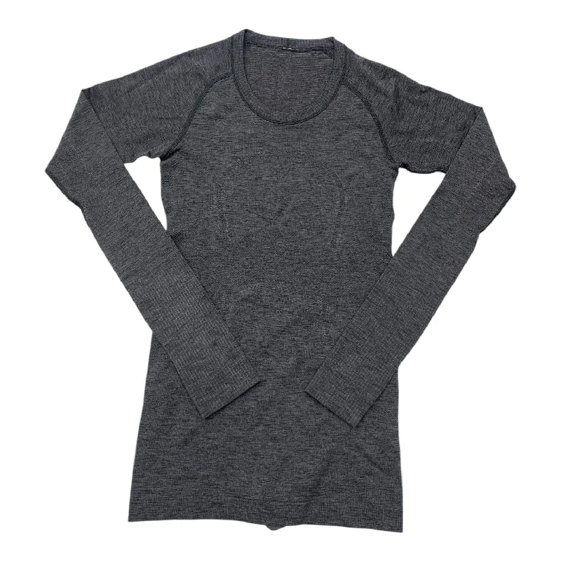 Athletic Top Long Sleeve Crewneck By Lululemon In Grey, Size: 4