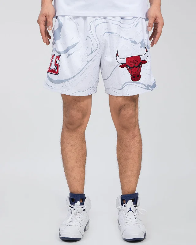 NBA CHICAGO BULLS AOP MARBLE MEN'S WOVEN SHORT (WHITE)