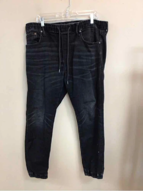 AMERICAN EAGLE SIZE LARGE Men's PANTS