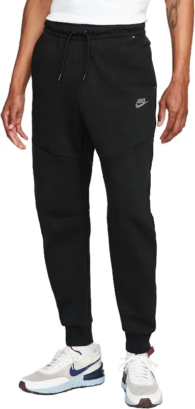 Men Revival Tech Black Fleece Drawstrings Jogger