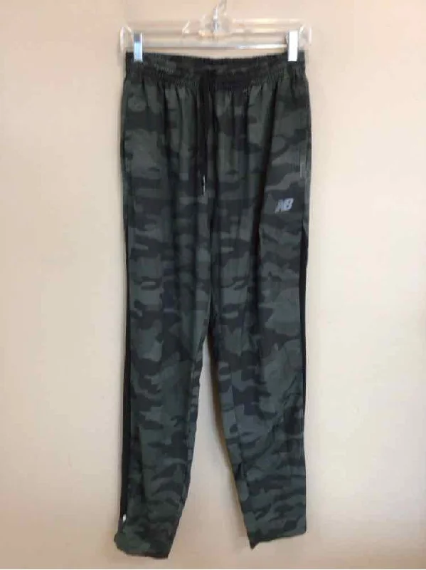 NEW BALANCE SIZE LARGE Men's PANTS