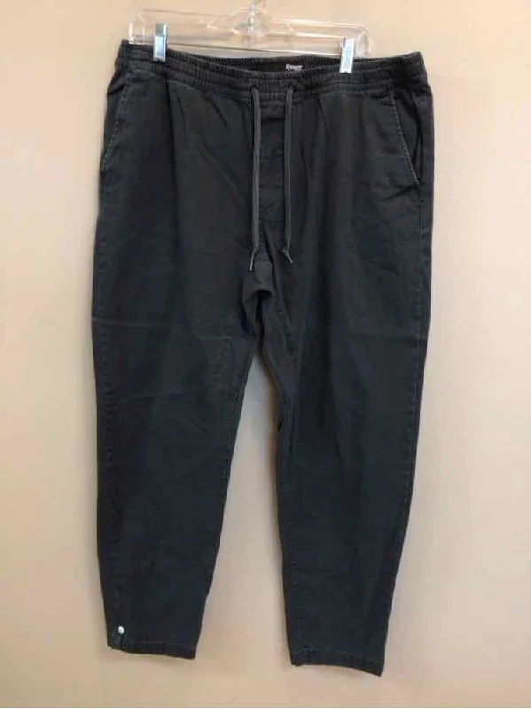 SIZE X LARGE PLUGGS Men's PANTS